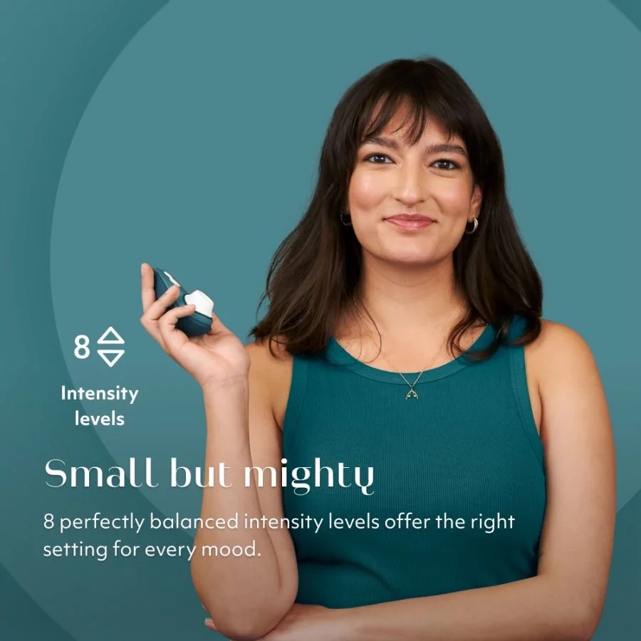 Pleasure Air clitoral stimulator in hygienic travel case so ... Womanizer - Liberty 2 - Dark Petrol photo-2