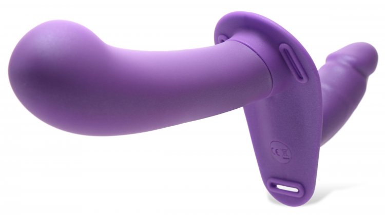 Enjoy penetrating your partner and being penetrated at the s... Strap U - 28X Double Diva 2" Dildo w Harness & Remote - Purple photo-3