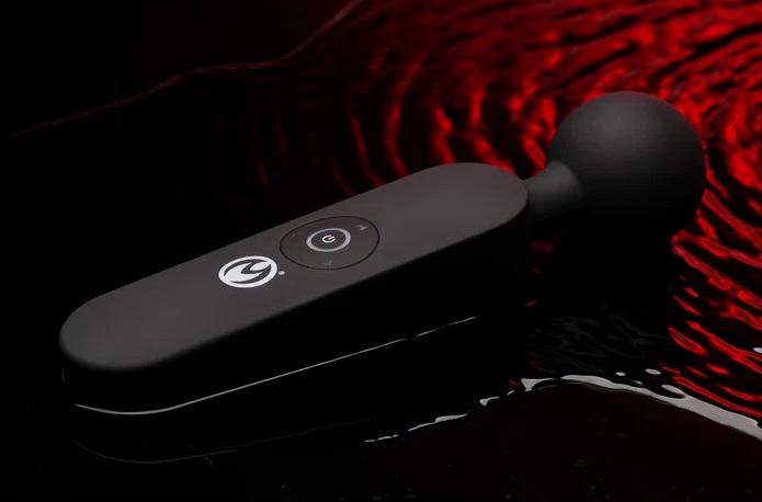 Get ready for a hot date with your favorite toy! This premiu... Master Series - 72X Thunder Heating Massager - Black photo-3