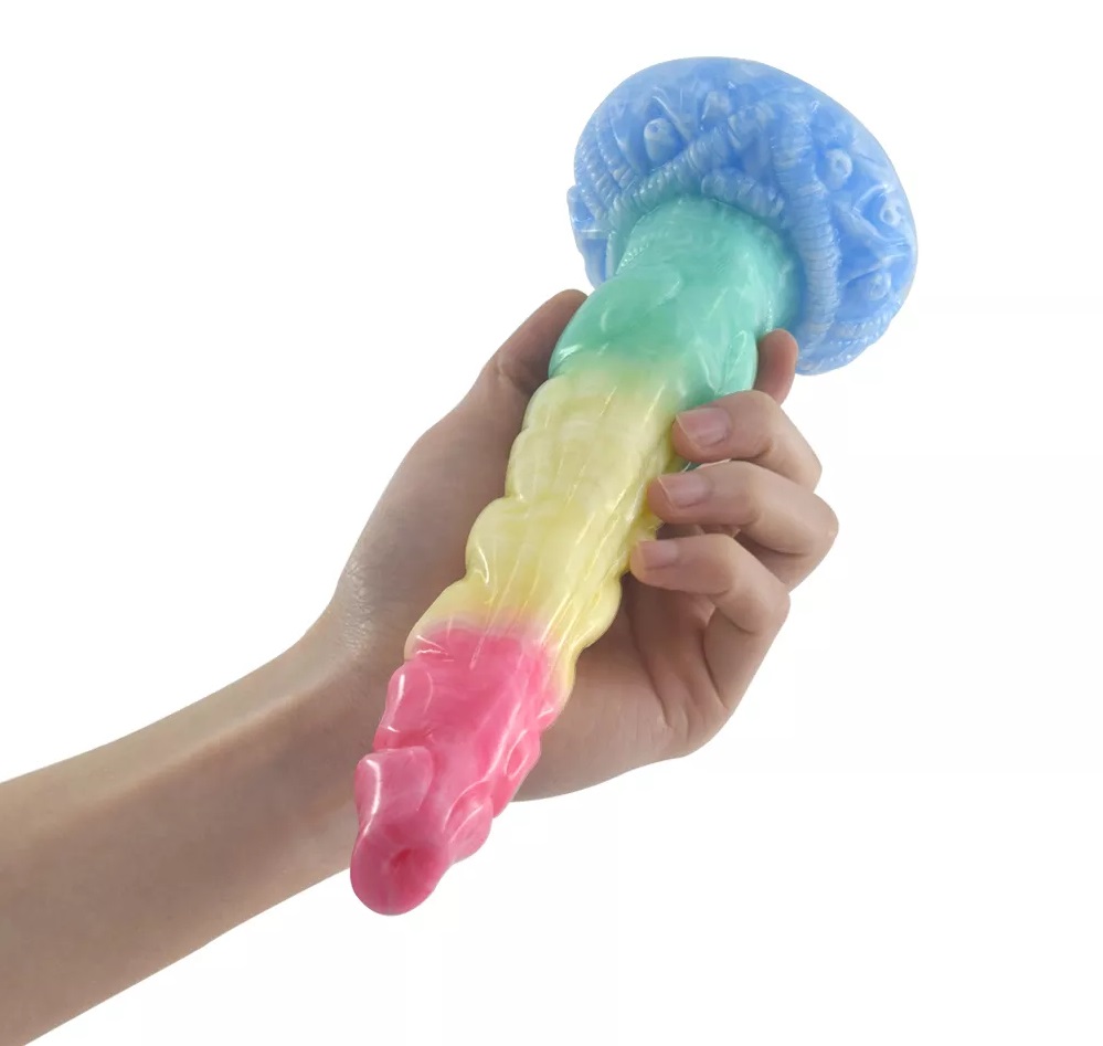 Ratch inherited the family slender and upright posture, the ... FAAK - Firewolf Ratch Dildo - Pure Desire photo-3