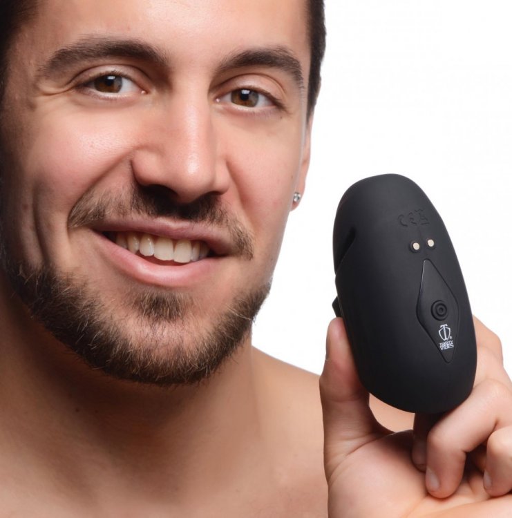 The ribbed interior and snug hugging tip of this compact Pen... Trinity Vibes - 8X Vibro Penis Stimulator - Black photo-3