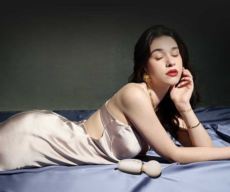 Featuring DirectPower 2.0 technology, AVA offers powerful an... Zalo - Ava APP Mini Wand Massager - Sakura Pink photo-9
