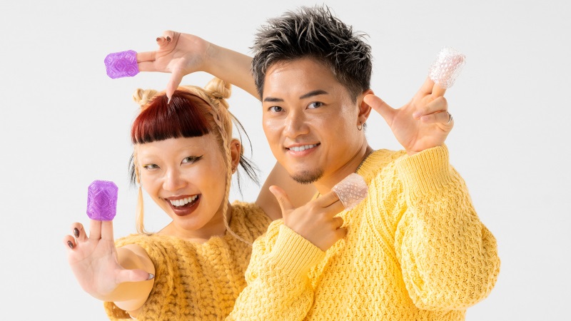 UNIsex & UNIversal. For men and women, alone or in pairs... Tenga - Uni Masturbator - Diamond photo-2
