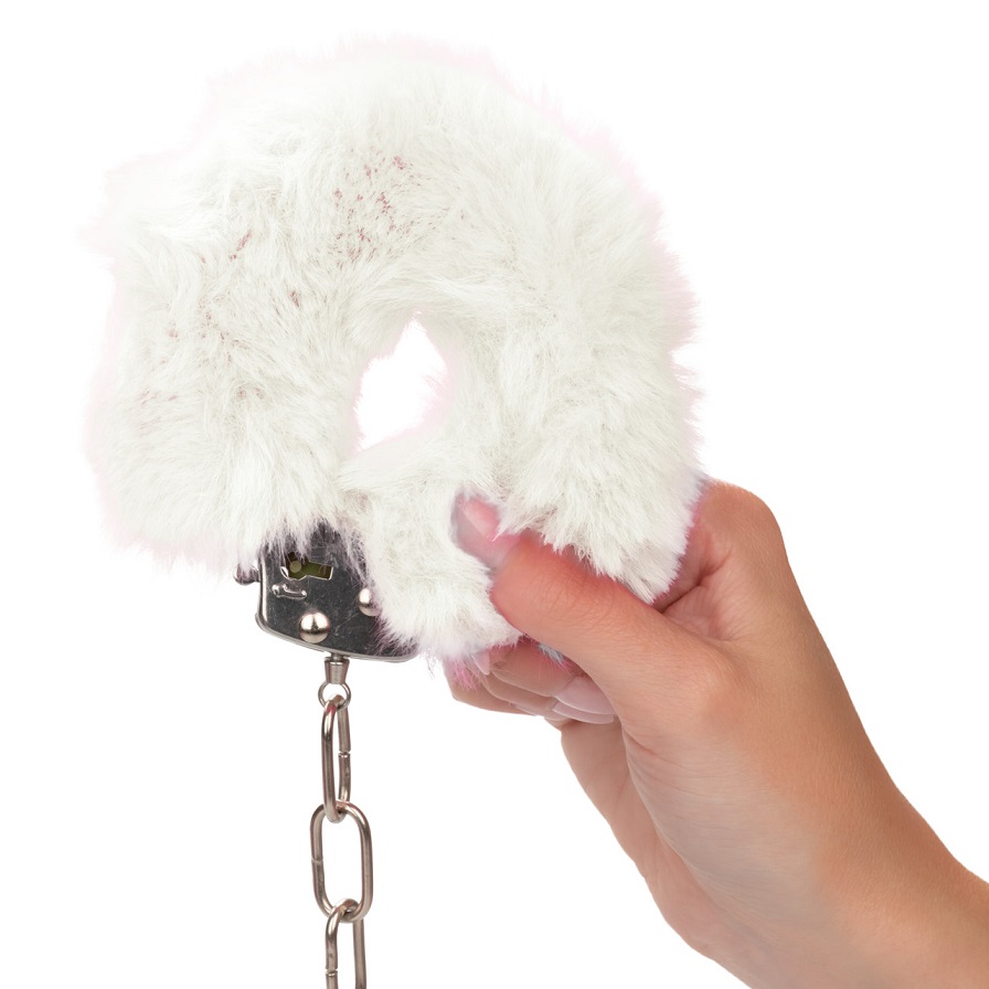 Let your lover take the lead and indulge in sensationally en... CEN - Ultra Fluffy Furry Cuffs - White photo-2