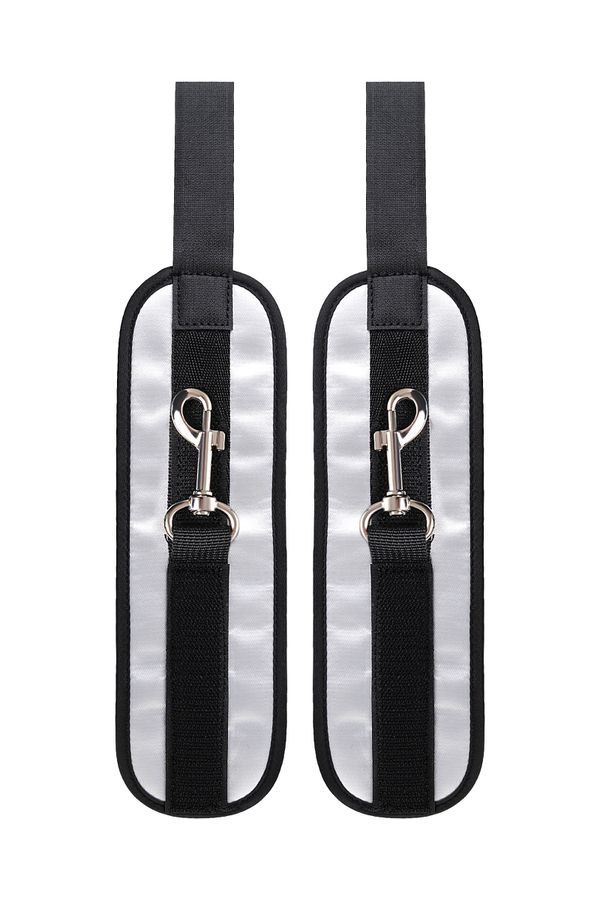 Cuffs are made of genuine leather with a velour lining. Nick... Anonymo - Handcuffs - Silver photo-7