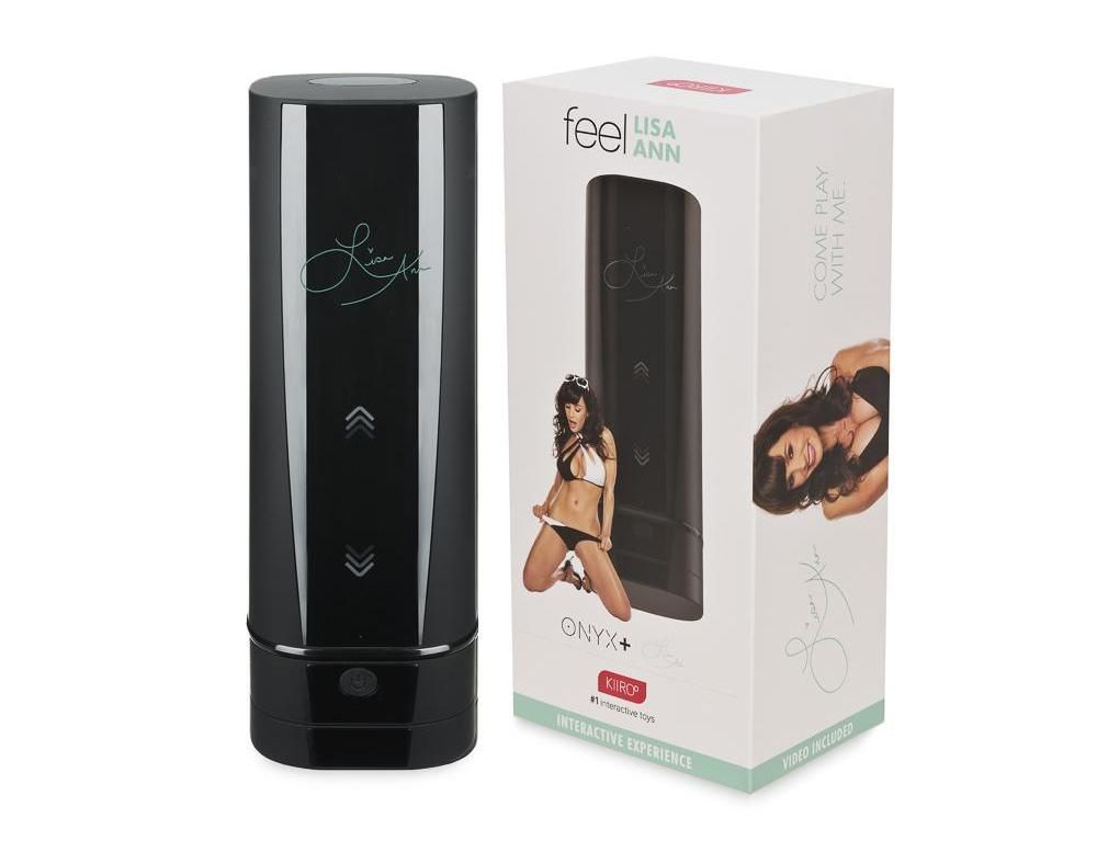 The Lisa Ann Onyx+ Experience comes with Lisa Ann’s sign... Kiiroo - Onyx+ Lisa Ann Experience - Black photo-4