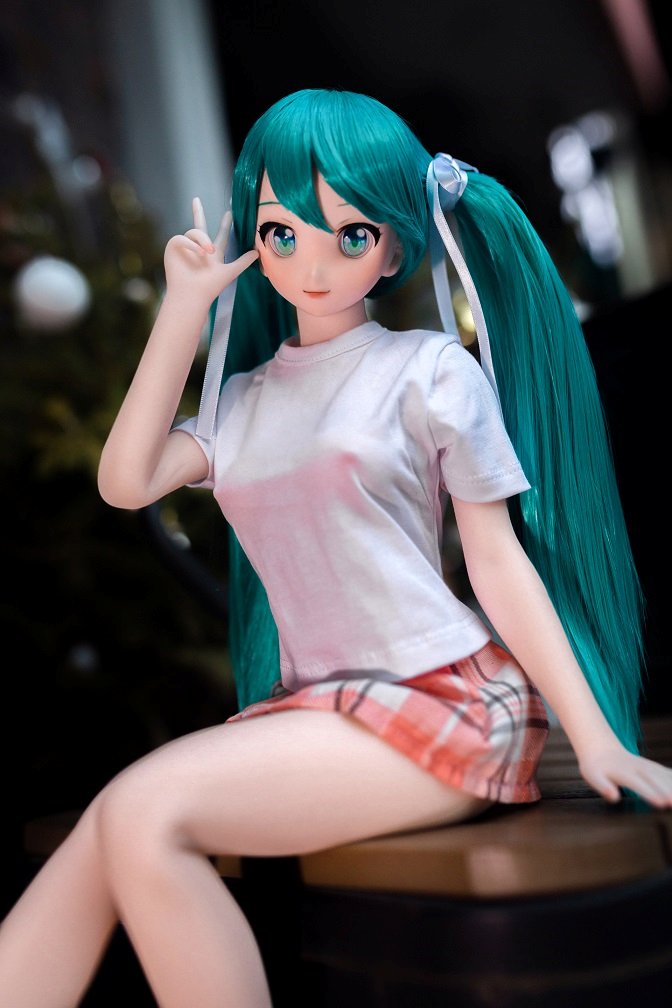 To check the sample of realistic doll visit our showroom.
... Miku Anime Mini Realistic Sex Doll, Skinny, Silicone with Vinyl Head 60 cm (2 ft) photo-2