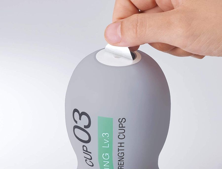 TENGA HEALTHCARE 为您介绍一系列男士训练飞机杯
协助治疗自慰不当引起的性高潮障碍
男... Tenga - 男性训练杯持久训练 05 刺激型 照片-5
