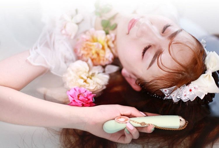 Inspired by unicorn horse in merry-go-round, Momoko, with it... Zalo - Momoko Vibrator - Melon Green photo-5