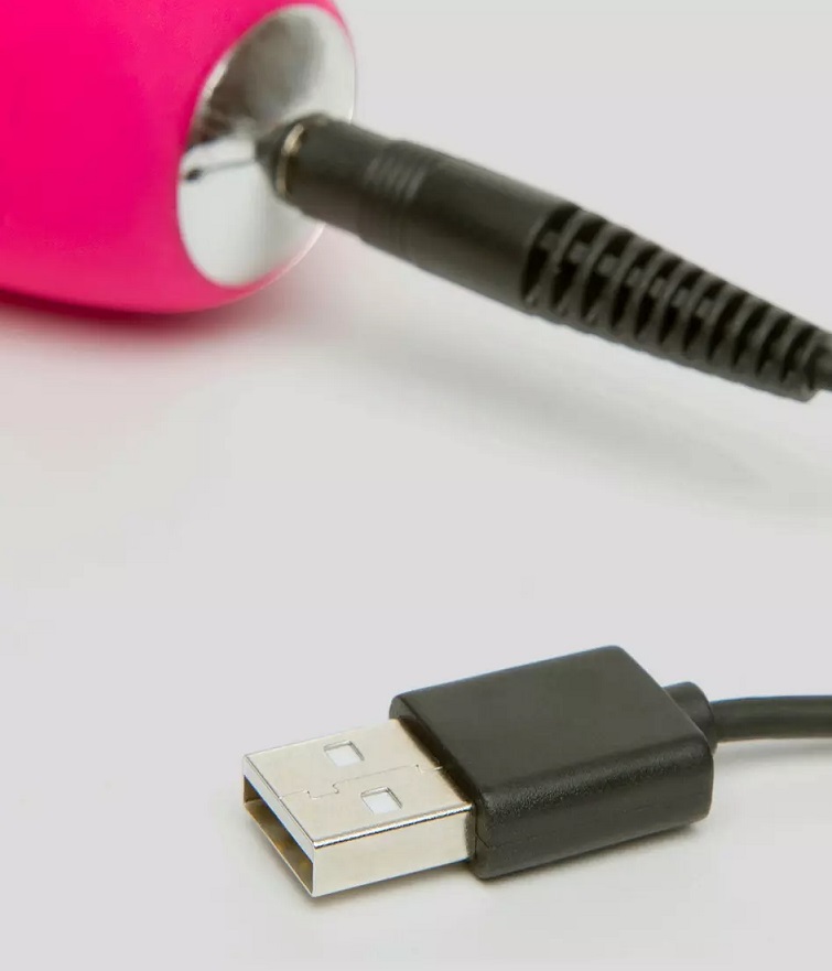 Taking the shape and functionality from its full-size cousin... Happy Rabbit - Slimline Curve Rabbit Vibrator - Pink photo-5