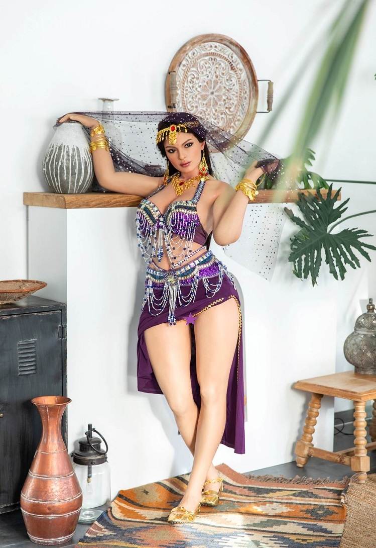 To check the sample of realistic doll visit our showroom.
... Jameela European Curvy Realistic Sex Doll, Big Butt, Soft Silicone 165 cm (5'4 ft) photo-3
