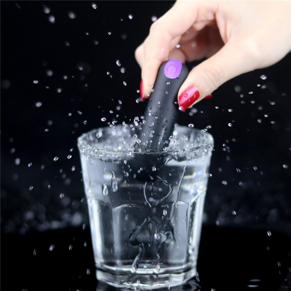 3 speeds and 7 functions of super powerful vibration
Recharg... Lovetoy - X-Basic Vibro Bullet - Black photo-3