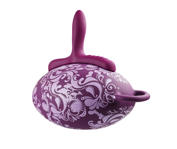 The hands-free sit-on Bouncy Bliss vibrator offers an extens... Bouncy Bliss - Classic Vibro Grinder Pillow - Purple photo-3