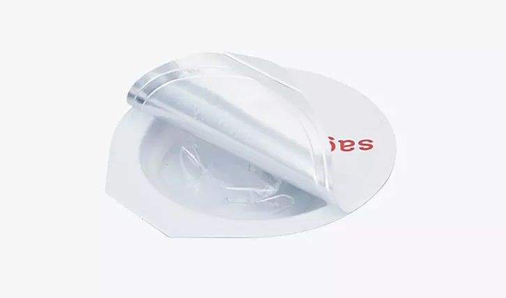The bliss and smoothness of 0.01mm*
Bliss: Hugging your love... Sagami - Original 0.01 Extra Lubricated 2's Pack photo-2