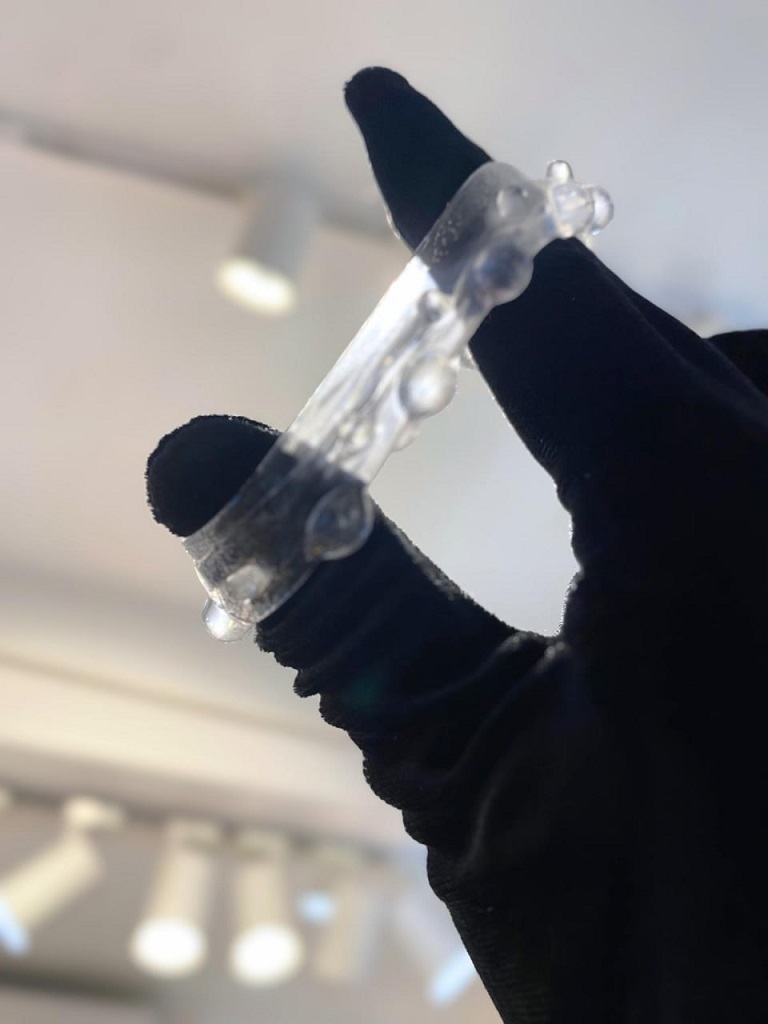 Transparent stretchy cock ring for maximum pleasure.
Dildo ... Toynary - Cock Ring - Clear photo-2