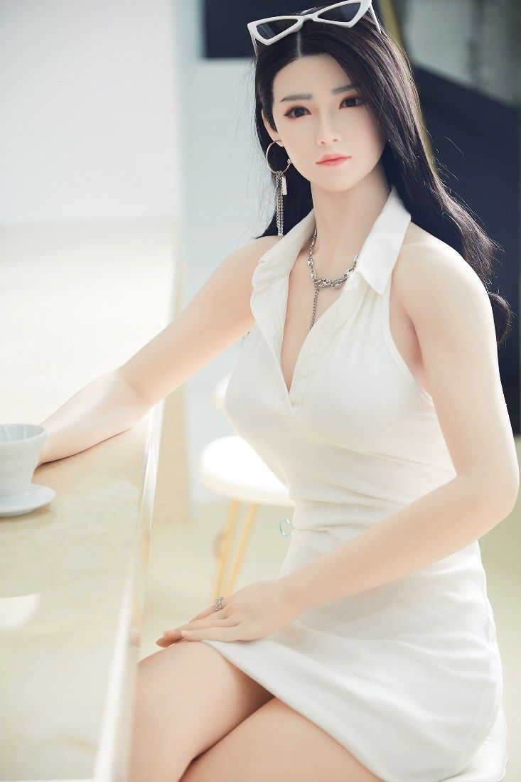 To check the sample of realistic doll visit our showroom.
... Lily Japanese Realistic Sex Doll, D-Cup, Ultra Soft Silicone 160 cm (5’2 ft) photo-6