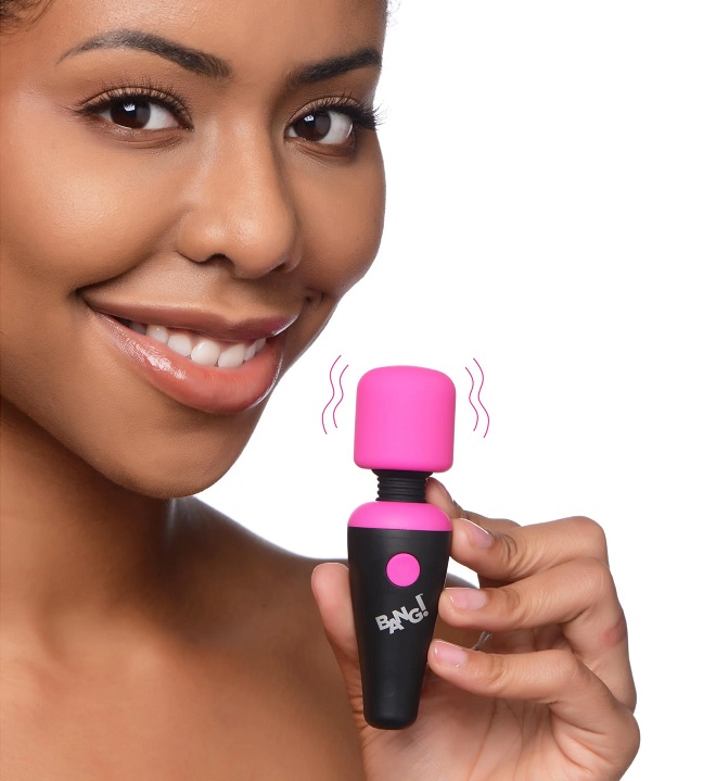 The perfect travel companion! This tiny wand fits in the pal... Bang! - 10X Vibro Mini Wand - Pink photo-3