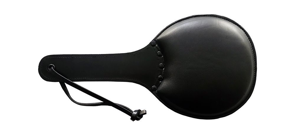 This ping pong style paddle has two sides, the padded side w... Rouge - Leather Ping Pong Paddle - Total Black photo-2