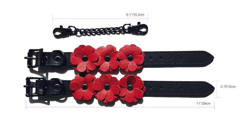 Look for unique hand restraints to add to your bondage colle... Liebe Seele - Flower Rhythm Hand Cuffs - Black/Red photo-4