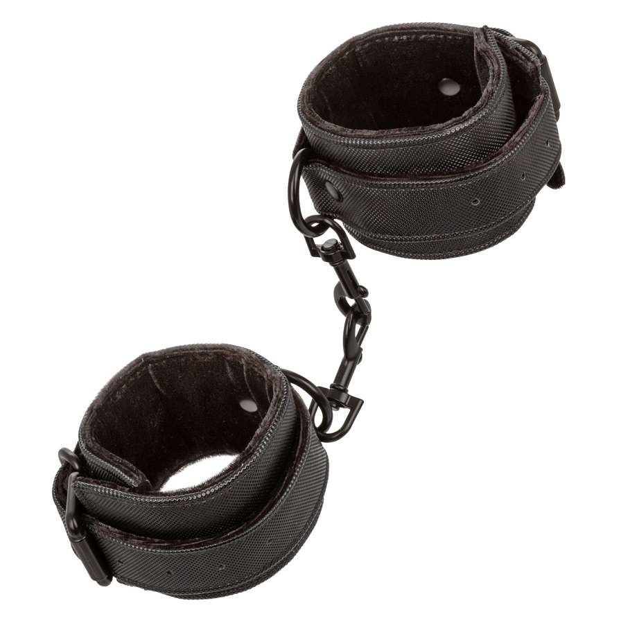 Just get on the bed and stay there in Boundless Wrist Cuffs.... CEN - Boundless Wrist Cuffs - Black photo-3