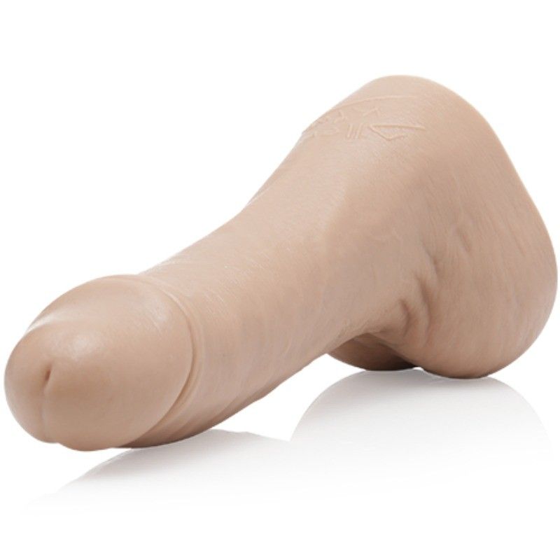 Don't be fooled by his small frame - Allen King is packi... Fleshjack - Allen King Dildo photo-5