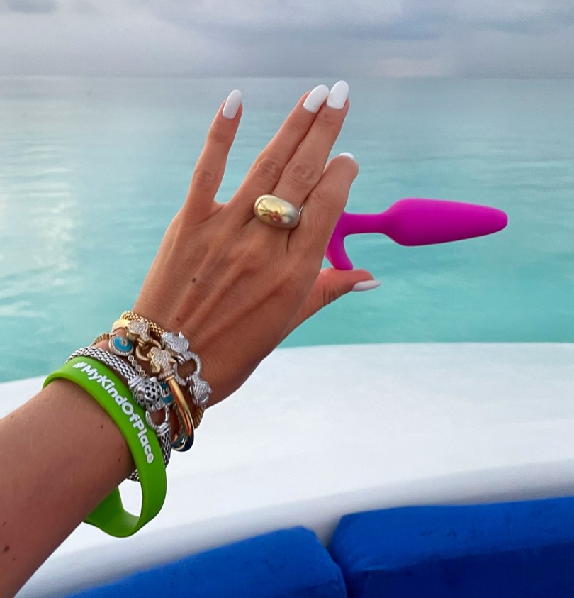 GPlug was specially developed with extra pleasure seekers in... Gvibe - Gplug XS - Sunny Raspberry photo-3
