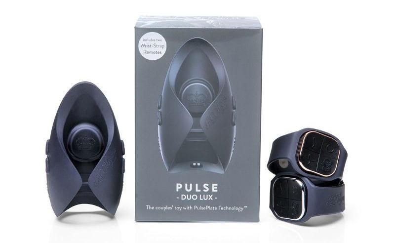 The LUX couples’ sex toy, with dual wrist-strap remotes- tur... Hot Octopuss - Pulse Duo Lux photo-14