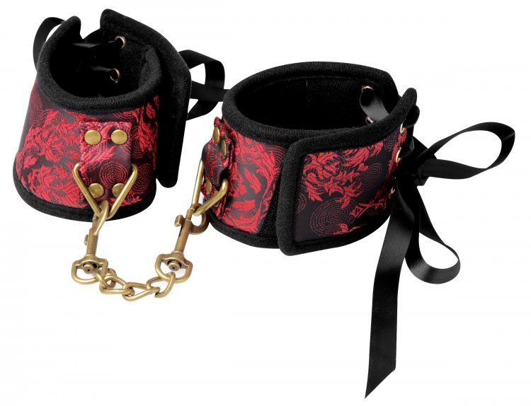 Create a steamy bondage experience with a 5 piece kit that i... Frisky - Dragon 5 Piece Velvet Bondage Set - Red photo-4