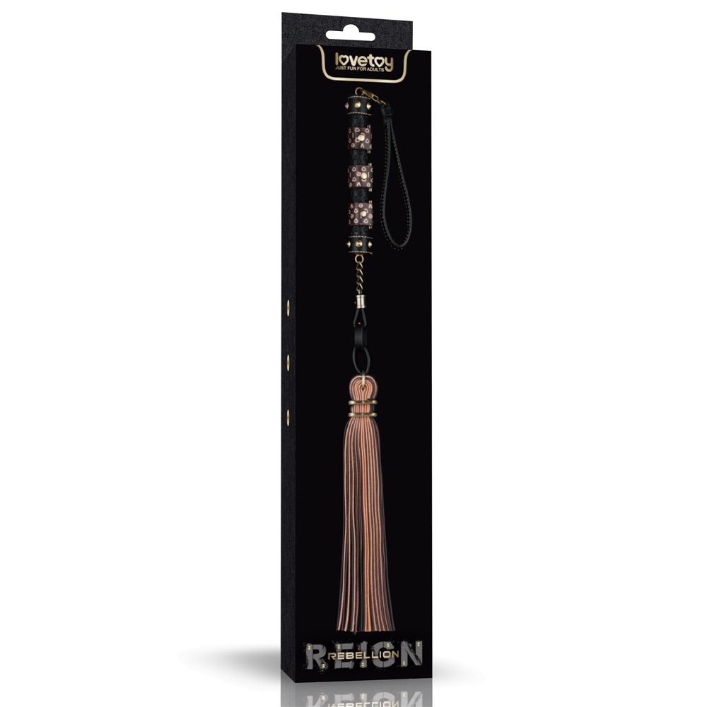 Immerse yourself in a blend of luxury and rustic charm with ... Lovetoy - Rebellion Reign Flogger - Black/Beige photo-12