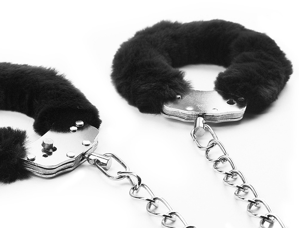Secure your lovers wrists together or attach them to the bed... Lovetoy - Fluffy Leg Cuffs - Black photo-3