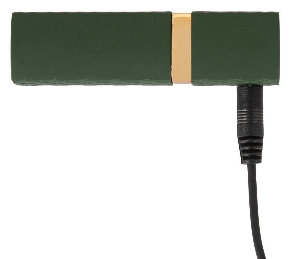 Discreet lipstick deign for a handbag!
The mini vibrator Lux... Emerald Love - Luxurious Lipstick Vibe - Green photo-7