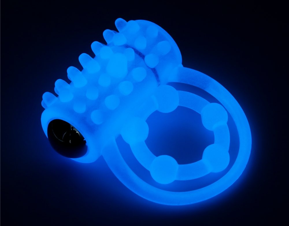 Illuminate your darkest pleasures with Lumino play penis rin... Lovetoy - Lumino Play Vibro Double Ring - Blue photo-4