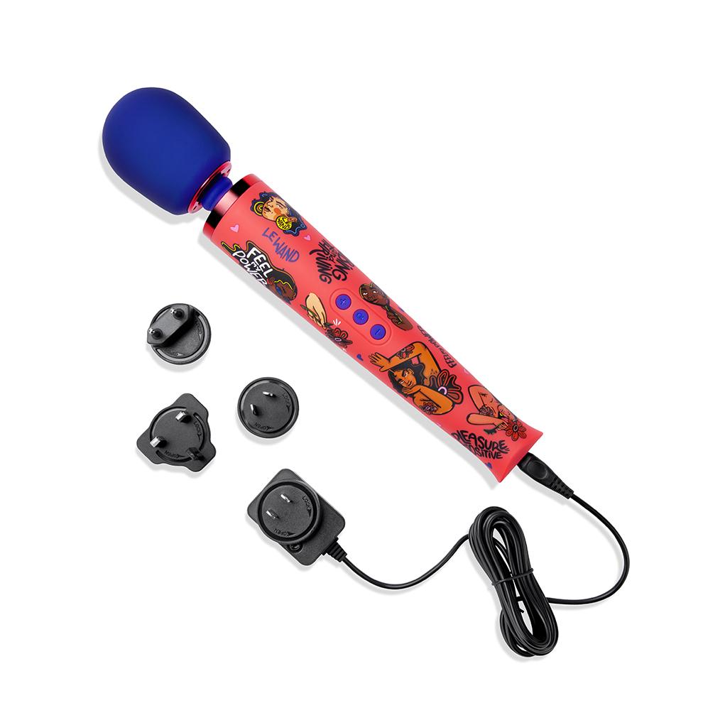 Hailed as the 'Best Big Wand Vibrator,' the Feel My ... Le Wand - Feel My Power Massager - Red photo-6