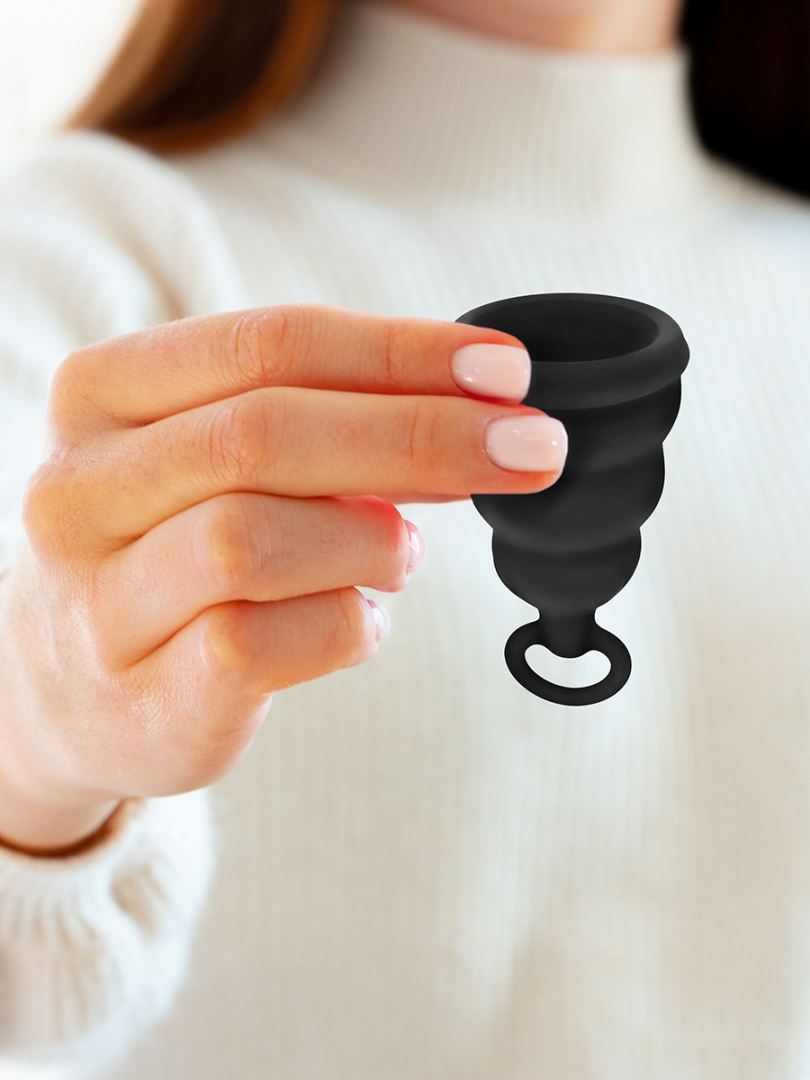The menstrual cup Gcup has the shape of a bell. The main adv... Gvibe - Gcup - Mystic Noir photo-2