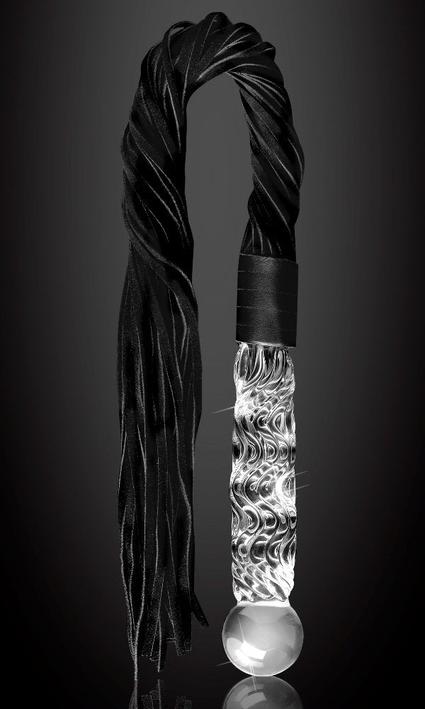 Elegant, upscale, and hand-crafted with amazing attention to... Icicles - Glass Whip No.38 - Black photo-3
