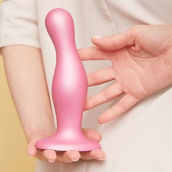 Indulge yourself with the new hybrid dildo plug range, desig... Strap-On-Me - Curvy Dildo Plug S - Sugar Pink photo-6