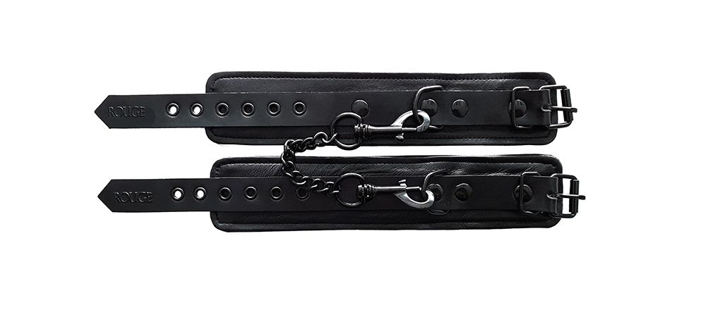 These dark and sexy looking leather wrist cuffs are soft and... Rouge - Leather Wrist Cuffs - Total Black photo-2