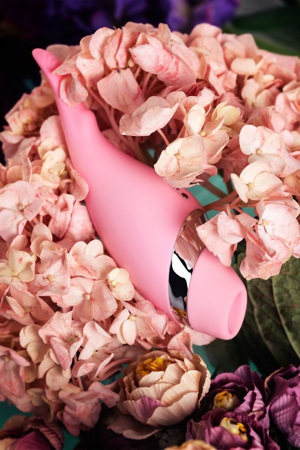 Dahlia is a multifunctional stimulator of erogenous zones
A... Flovetta - Dahlia Multi-Use Vibrator - Pink photo-8
