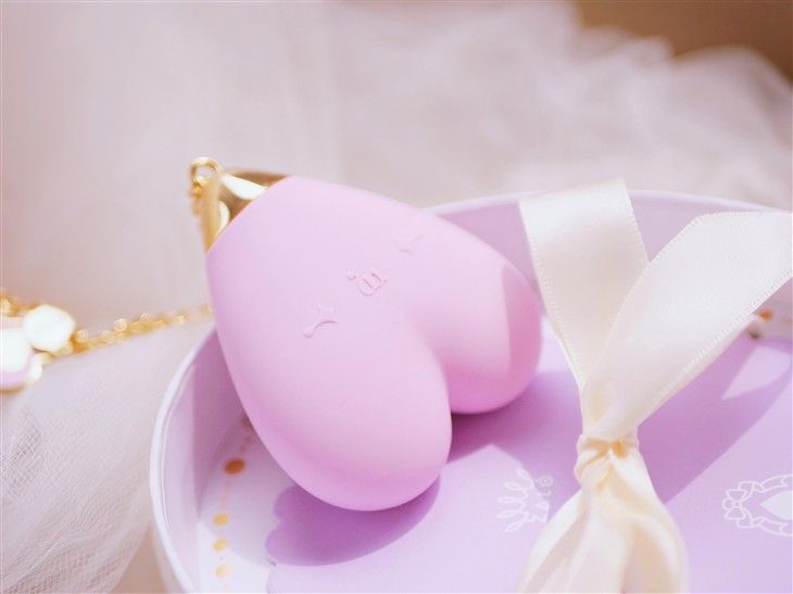 Applicable to whole body massage. Baby Heart helps you be yo... Zalo - Baby Heart Massagers - Berry Violet photo-5