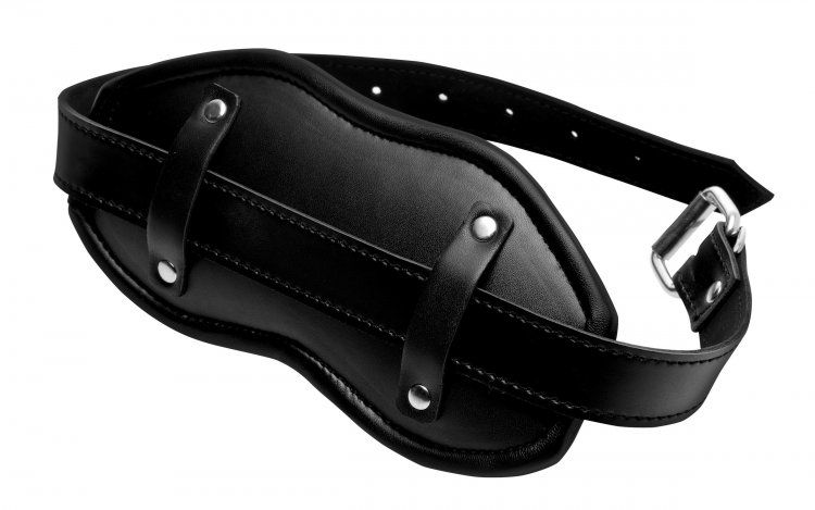 Plug up that pie hole with a silicone cock, strapping it to ... Strict - Cock Head Silicone Mouth Gag - Black photo-2