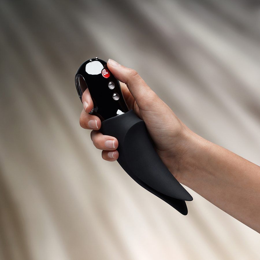 Energize your sex life with this dynamic vibrator! The VOLTA... Fun Factory - Volta Vibe - Black photo-3