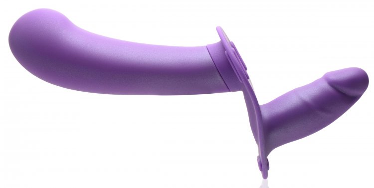 Enjoy penetrating your partner and being penetrated at the s... Strap U - 28X Double Diva 2" Dildo w Harness & Remote - Purple photo-4