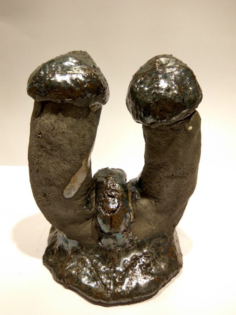 A luxury medium-sized figure of 2 penises in porcelain 2 Penises Figure Medium photo-2