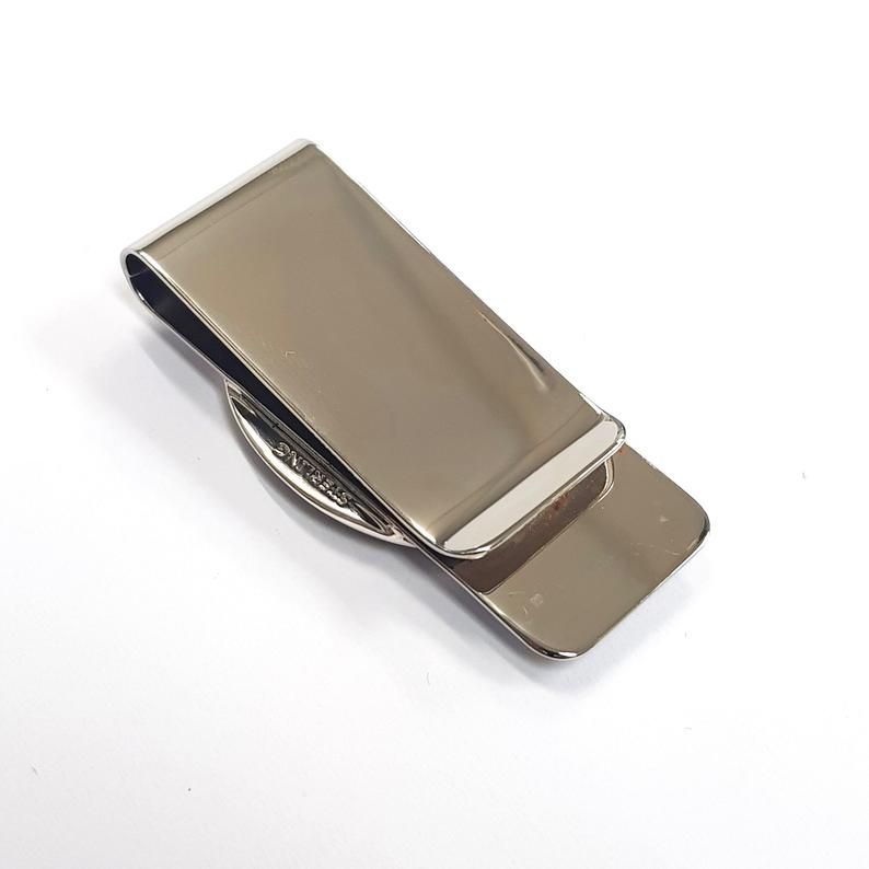 Handmade
Made of silver and enamel
5 cm x 2.5 cm
Weight: 21... Victorian Style Erotic Enamel 'Artist' Money Clip 925 sterling Silver photo-7