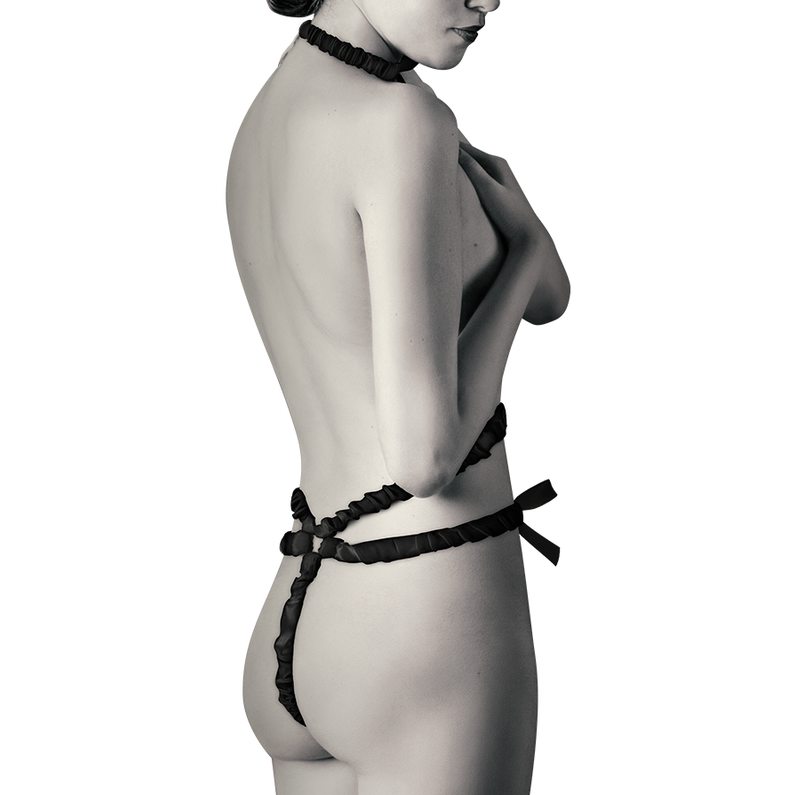 Present you to this exclusive piece perfect for your wardrob... Coquette - Elastic Harness Set - Black photo-2