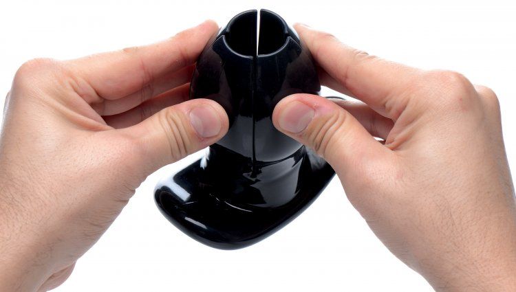 If you are ravenous for a huge, ass-stretching insertion, th... Master Series - Claw Expanding Anal Dilator - Black photo-5