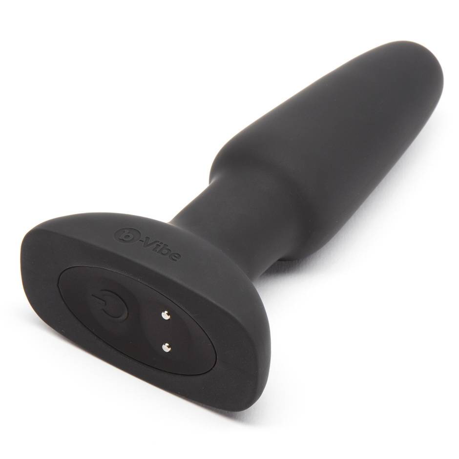Meet the first premium butt plug to incorporate rotating bea... B-Vibe - Rimming Plug - Black photo-4