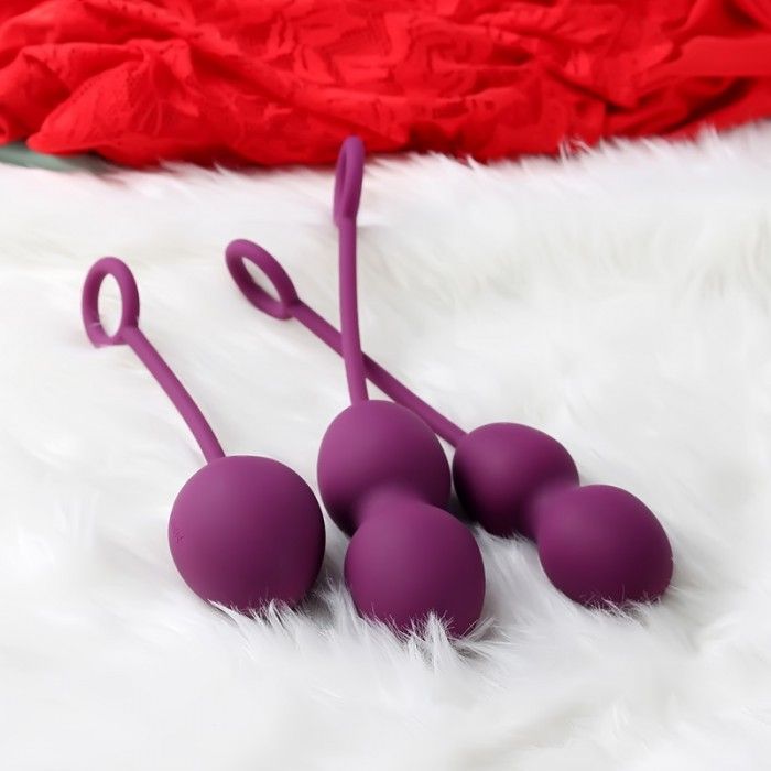 Nova kegel balls are an expertly designed set of three diffe... SVAKOM - Nova Kegel Balls - Violet photo-5