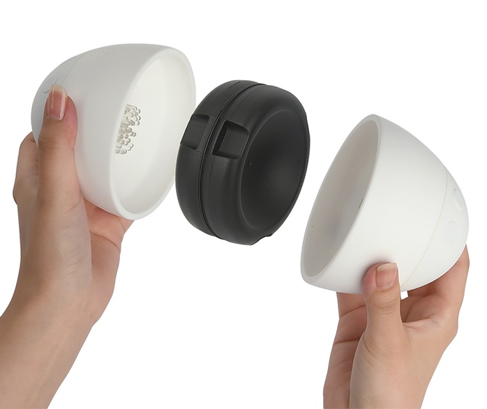 Cordless and more compact, each U.F.O. is a stand-alone gadg... Vorze - U.F.O. Mobile Nipple Stimulator - White photo-6