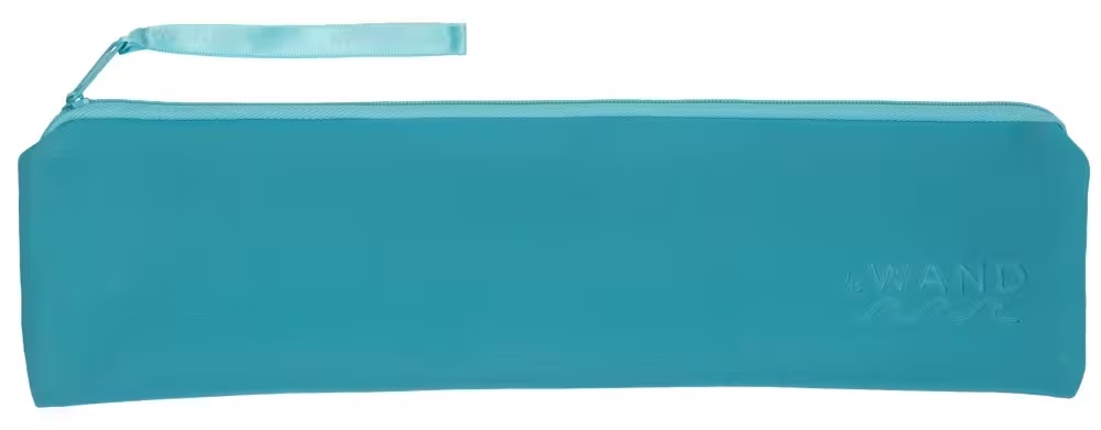 Solo and couple massages now also in the bath and shower!
Th... Le Wand - Dive Rechargeable Massager - Blue photo-6